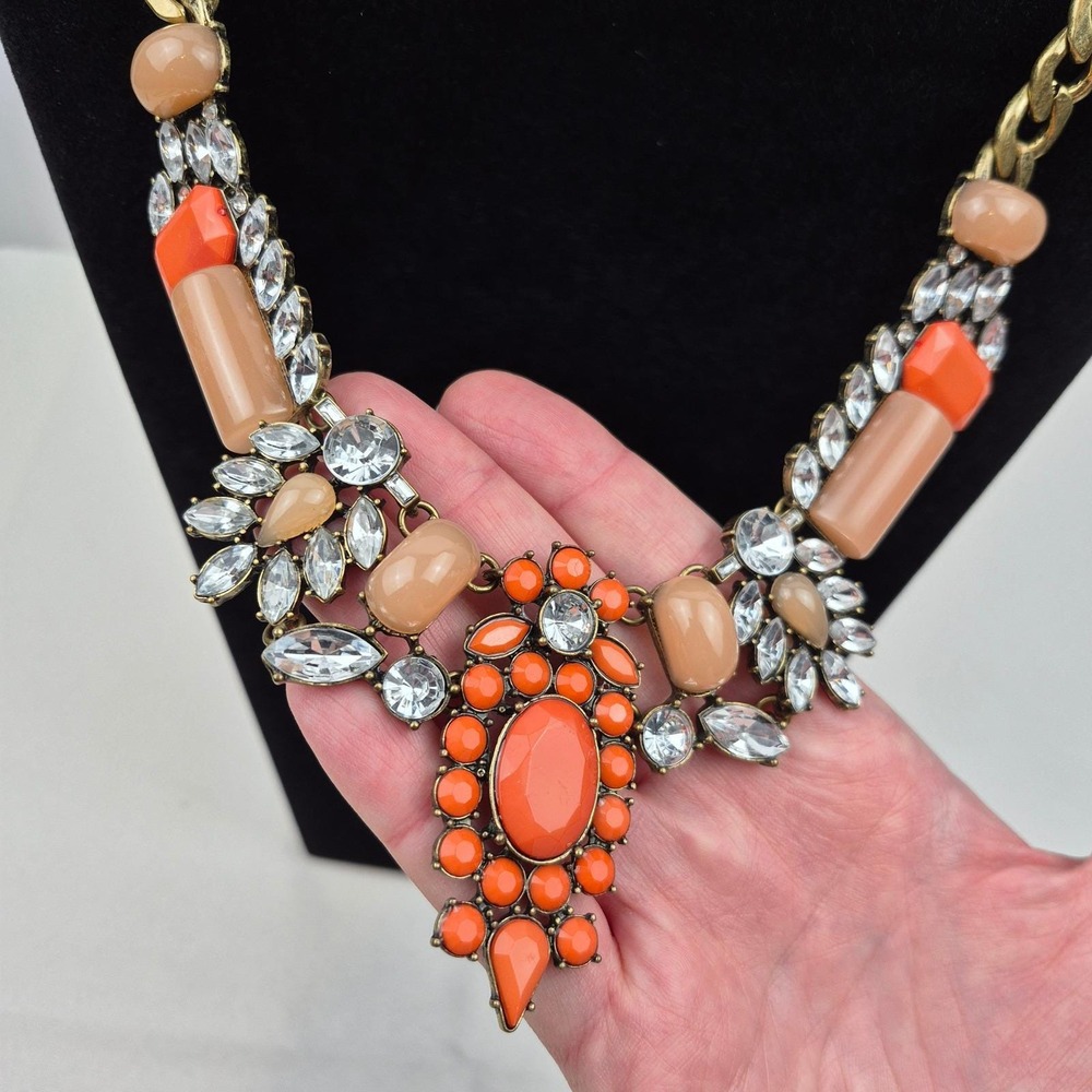 Statement‎ Bib Necklace Coral Peach Beaded Gold Tone Chunky Retro Glam Party 18" - Picture 3 of 9